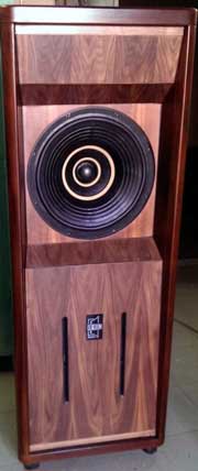 Акустика Heliumacoustics с динамиком 15 дюймов -  собственное изготовление